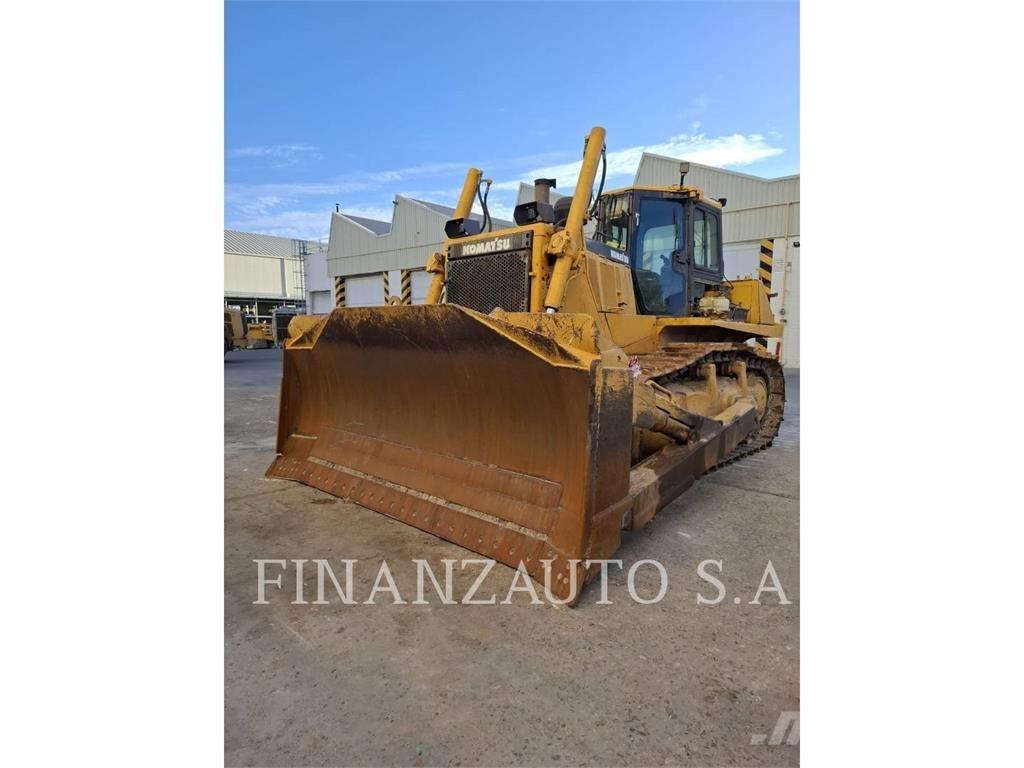 Komatsu D155 Buldooserid