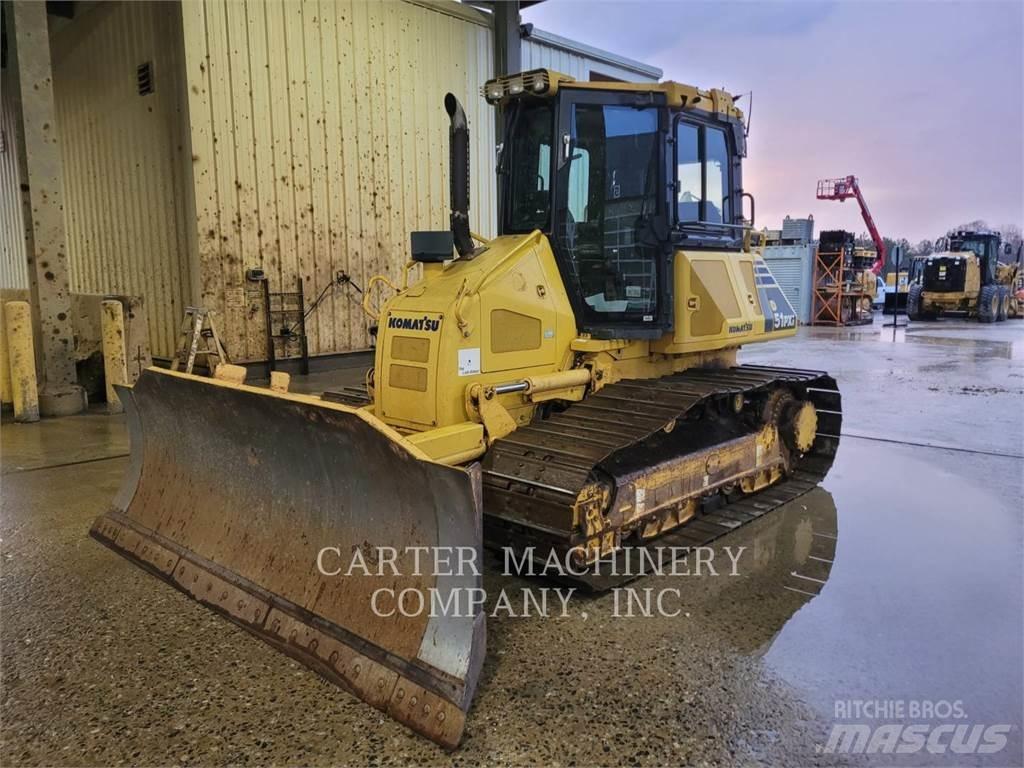 Komatsu D51 PXI Buldooserid