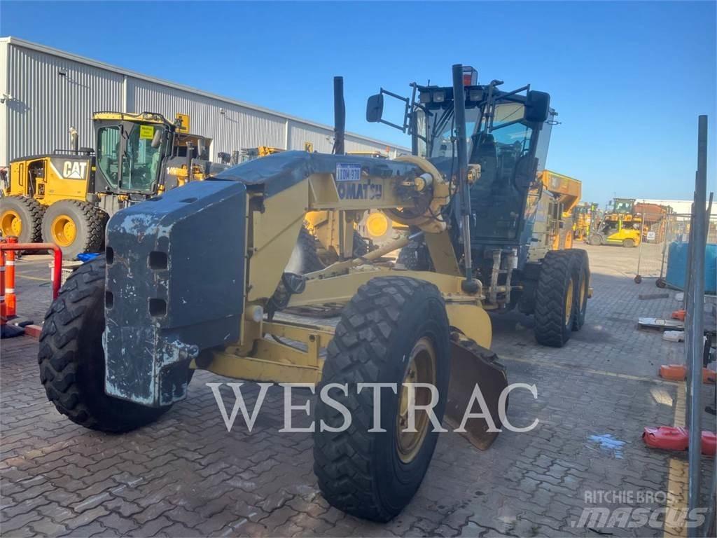Komatsu GD555-5 Greiderid