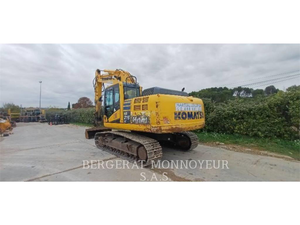 Komatsu HB215LC2 Roomikekskavaatorid