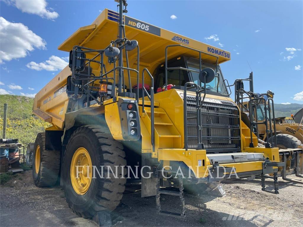 Komatsu HD605-8 Liigendraamiga pinnaseveokid