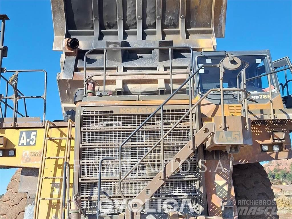 Komatsu HD785-7 Liigendraamiga pinnaseveokid