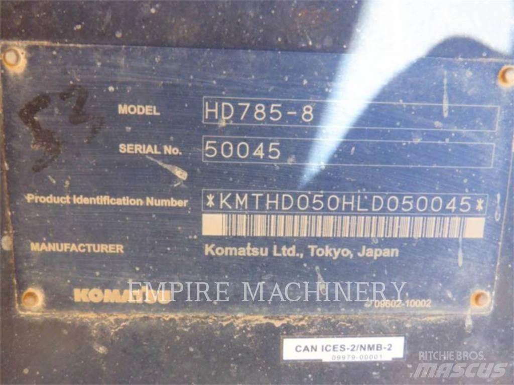 Komatsu HD785-8 Liigendraamiga pinnaseveokid