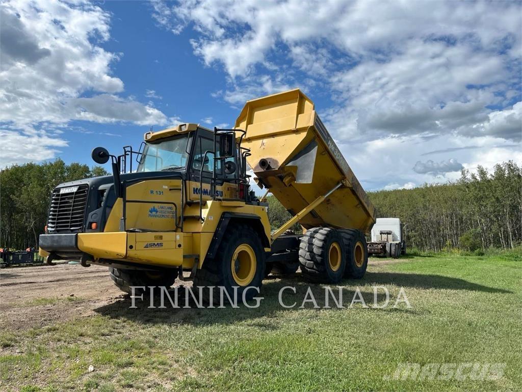 Komatsu HM300-3 Liigendraamiga pinnaseveokid