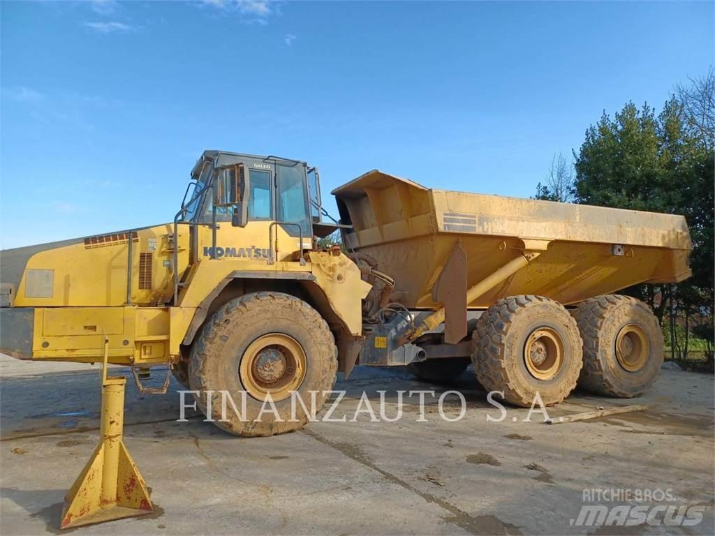 Komatsu HM400-2 Liigendraamiga pinnaseveokid