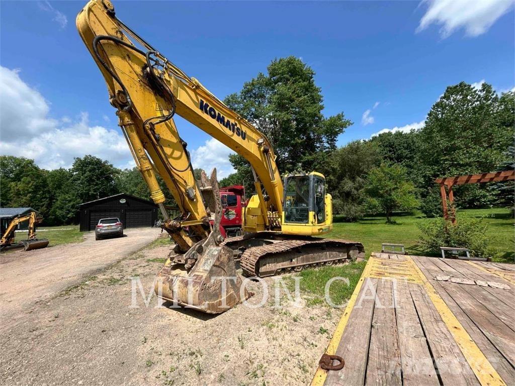 Komatsu PC228USLC-10 Roomikekskavaatorid