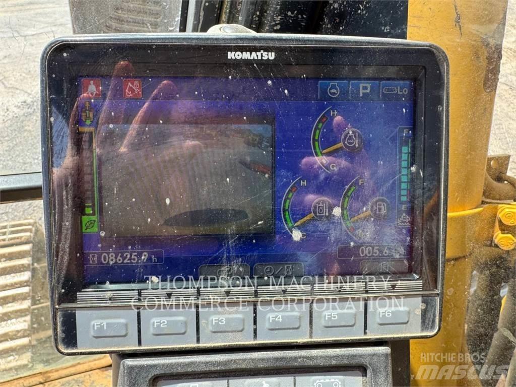 Komatsu PC390LC-11 Roomikekskavaatorid