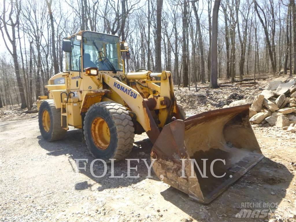 Komatsu WA250-5 Rataslaadurid