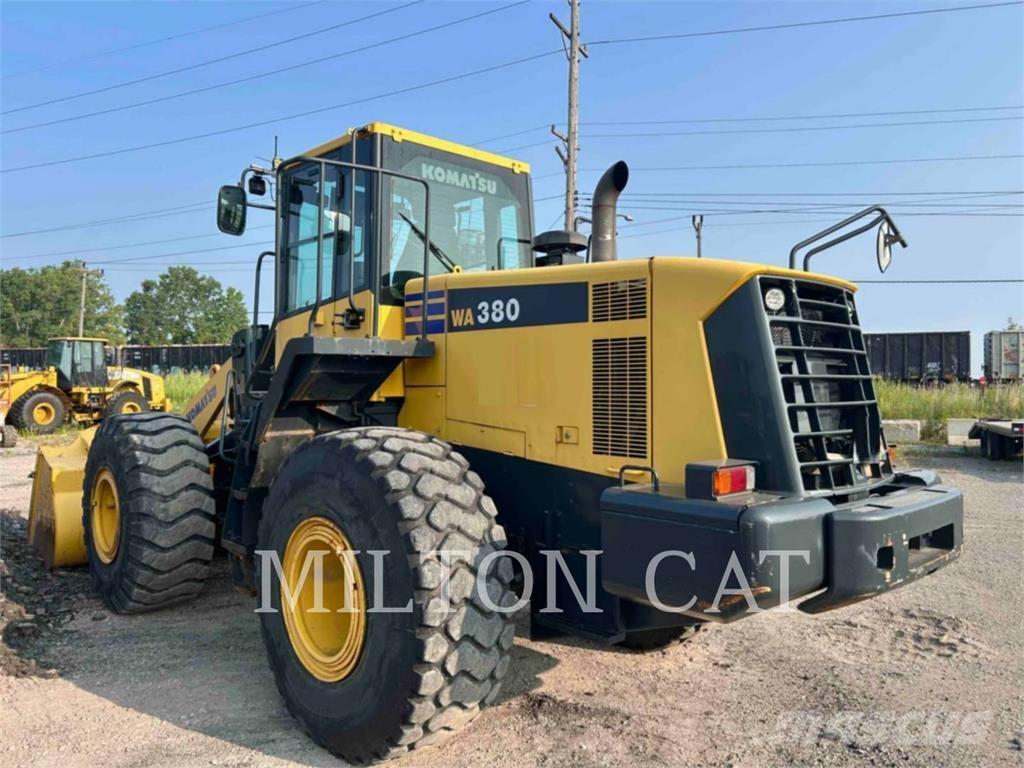 Komatsu WA380 Rataslaadurid
