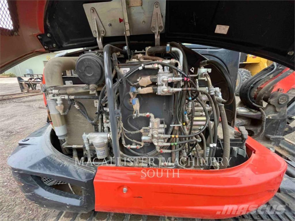 Kubota KX040 Roomikekskavaatorid