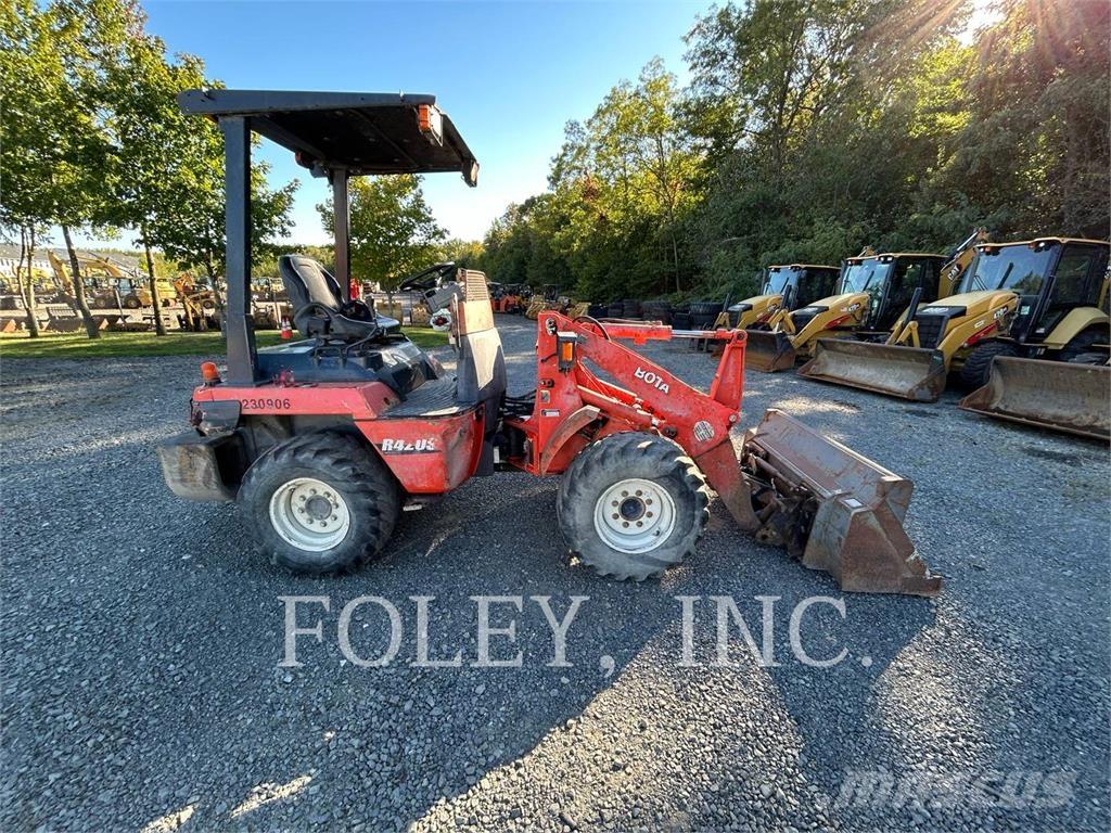 Kubota R420ST Rataslaadurid