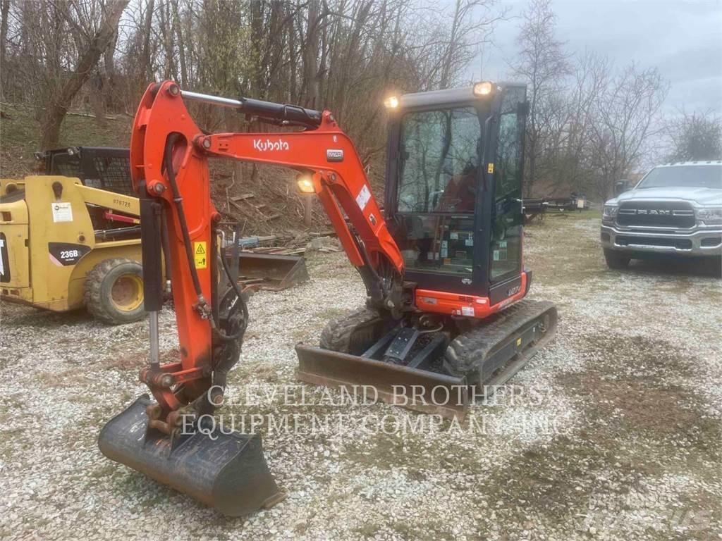 Kubota U27-4 Roomikekskavaatorid