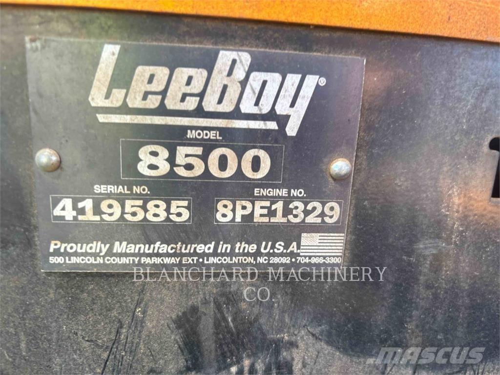 LeeBoy 8500E Asfaldilaoturid