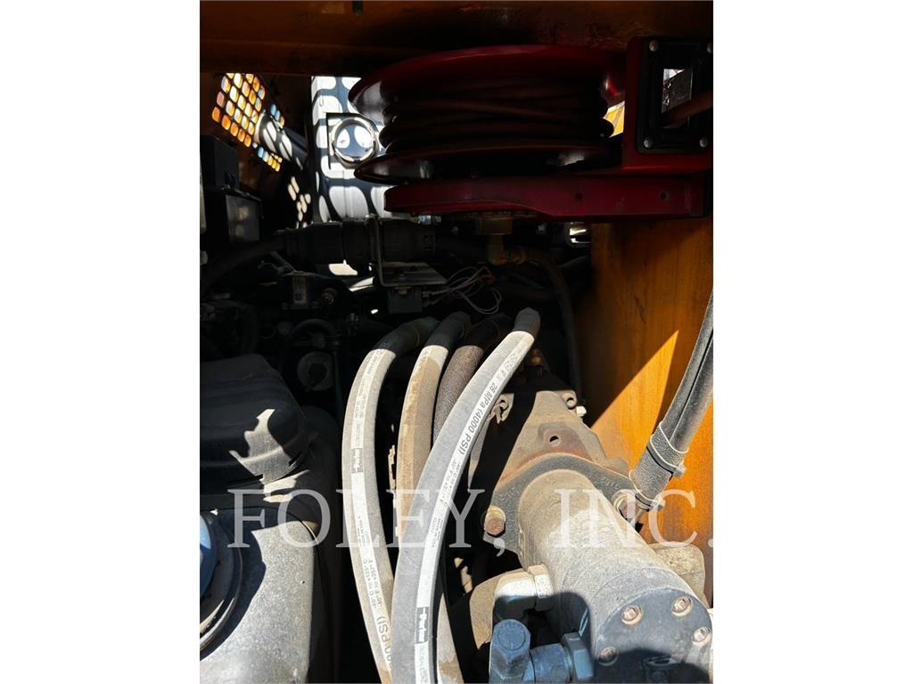 LeeBoy 8520 Asfaldilaoturid