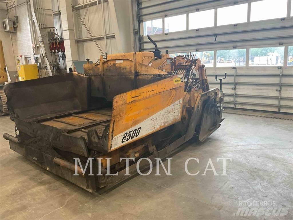 LeeBoy L8500T Asfaldilaoturid