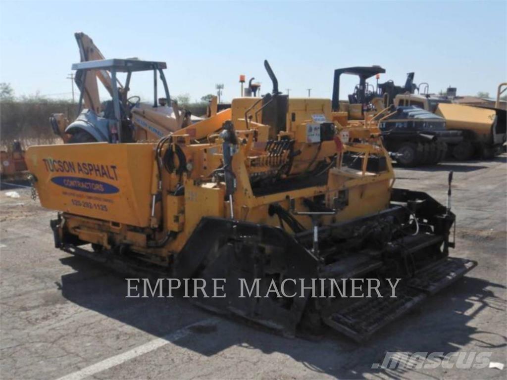 LeeBoy L8500T Asfaldilaoturid