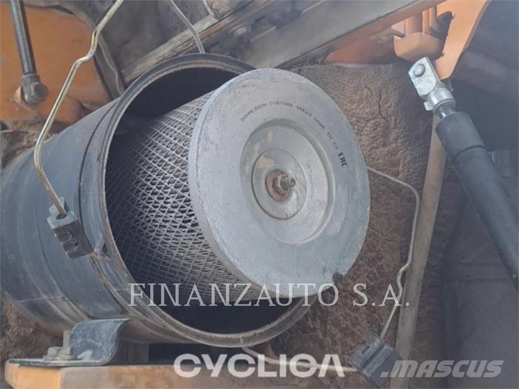 Liebherr A310B Ratasekskavaatorid