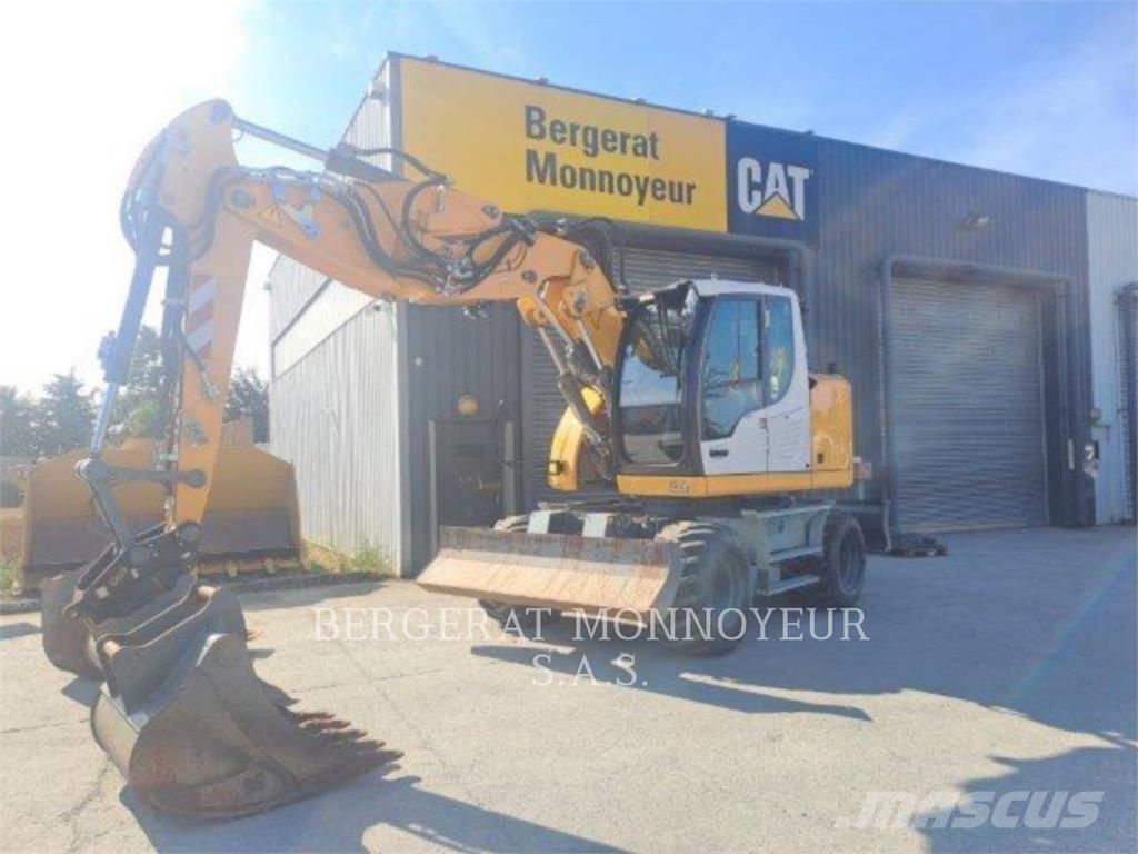 Liebherr A913 Ratasekskavaatorid
