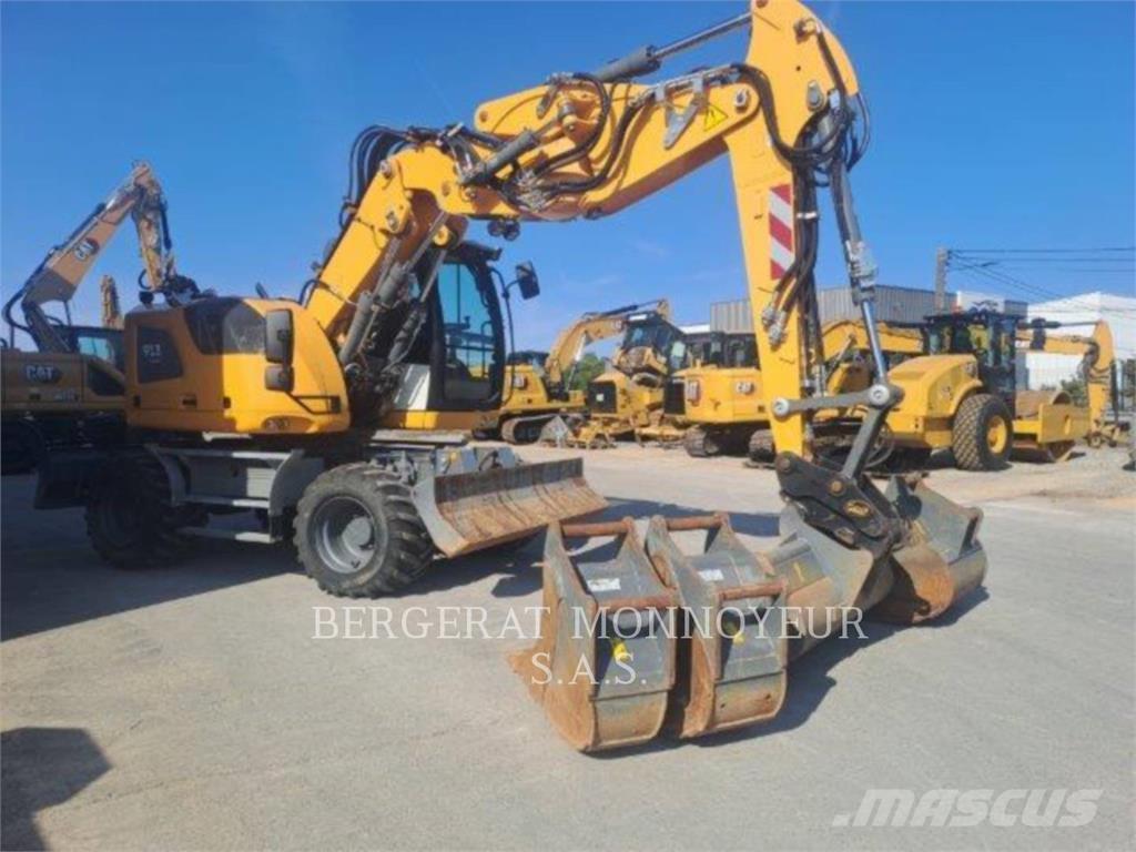 Liebherr A913 Ratasekskavaatorid