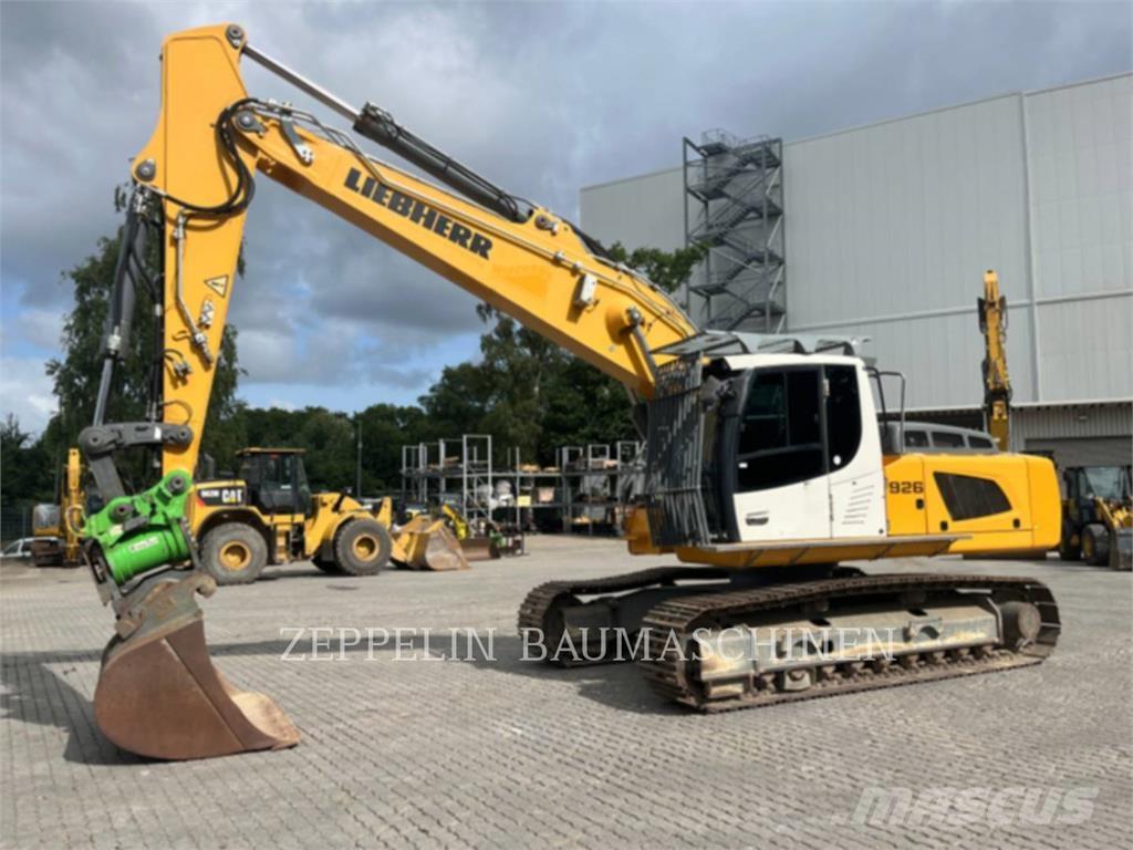 Liebherr R926 Roomikekskavaatorid