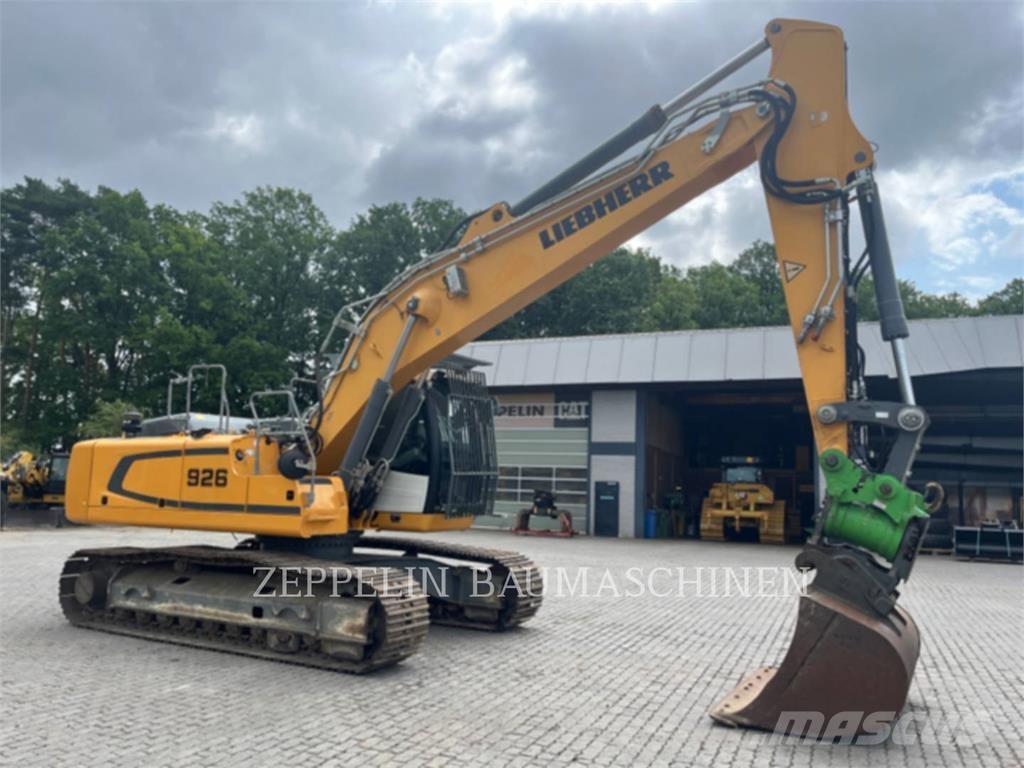 Liebherr R926 Roomikekskavaatorid