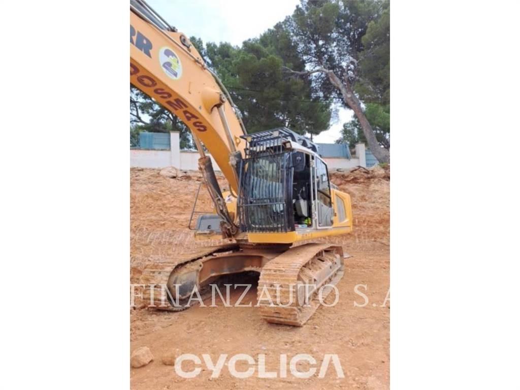 Liebherr R946 Roomikekskavaatorid