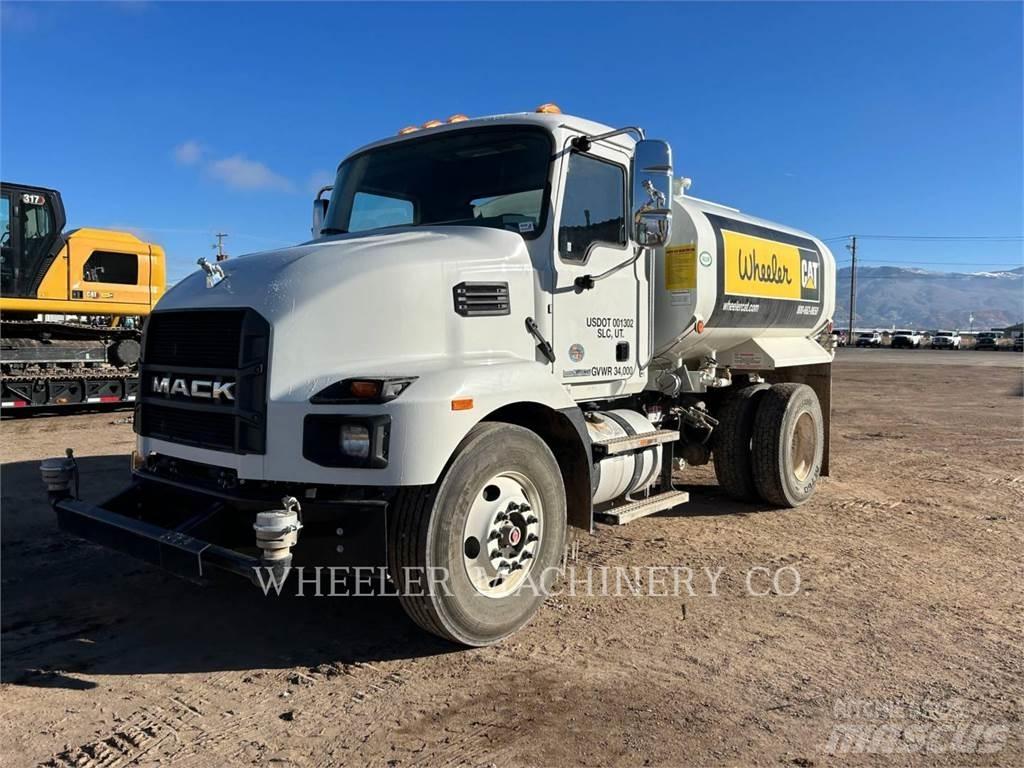 Mack WT2000 A Tsisternveokid