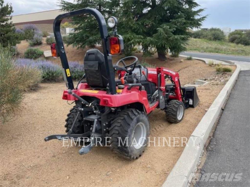 Massey Ferguson GC1725M Traktorid
