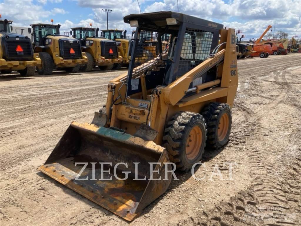 New Holland 1840 Kompaktlaadurid