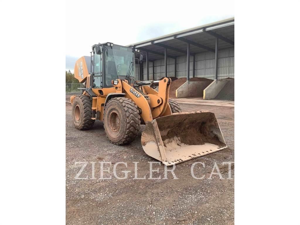 New Holland 621 F Rataslaadurid