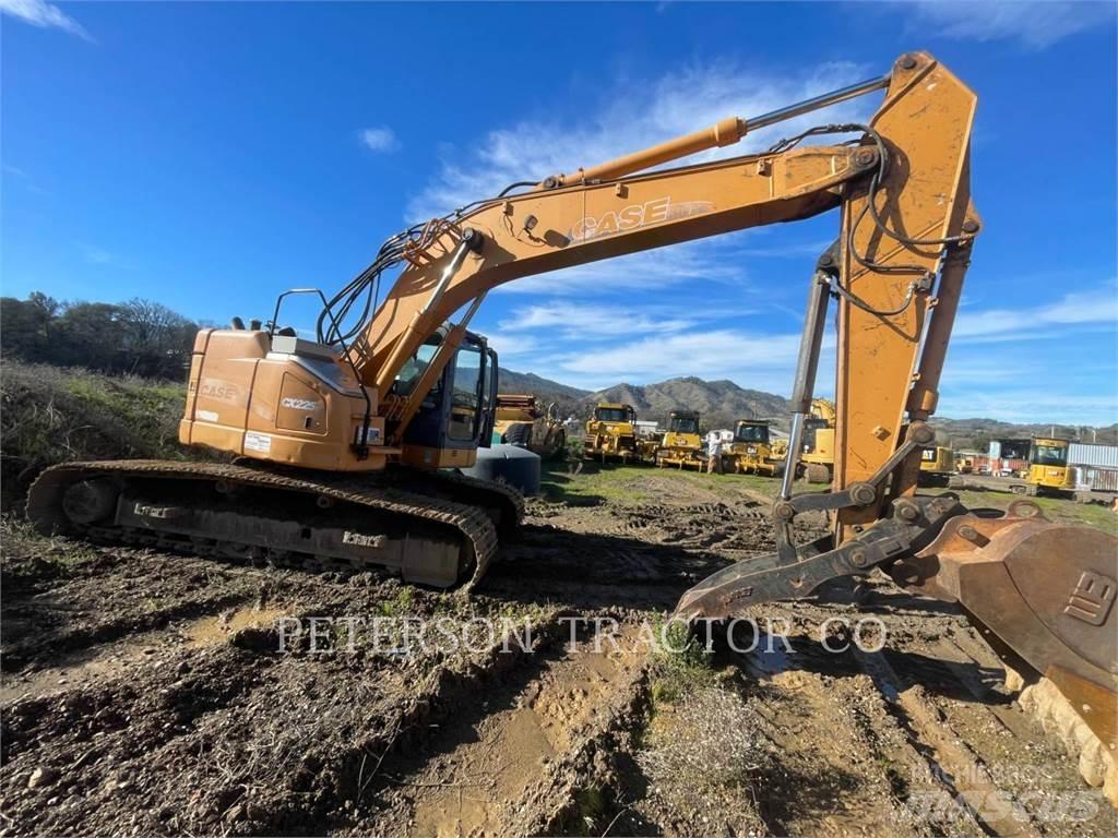 New Holland CX225 Roomikekskavaatorid