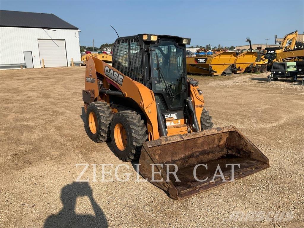 New Holland SR210 Kompaktlaadurid
