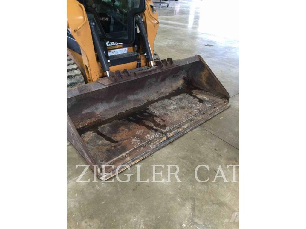 New Holland TR270B Roomiklaadurid