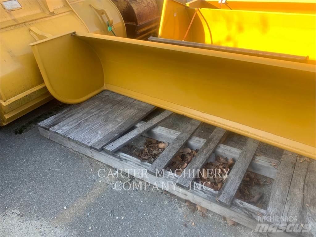 Protec SNOW TURF PUSHER Lumefreesid
