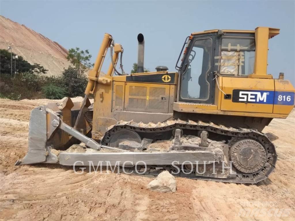 SEM CO. LTD 816 Buldooserid