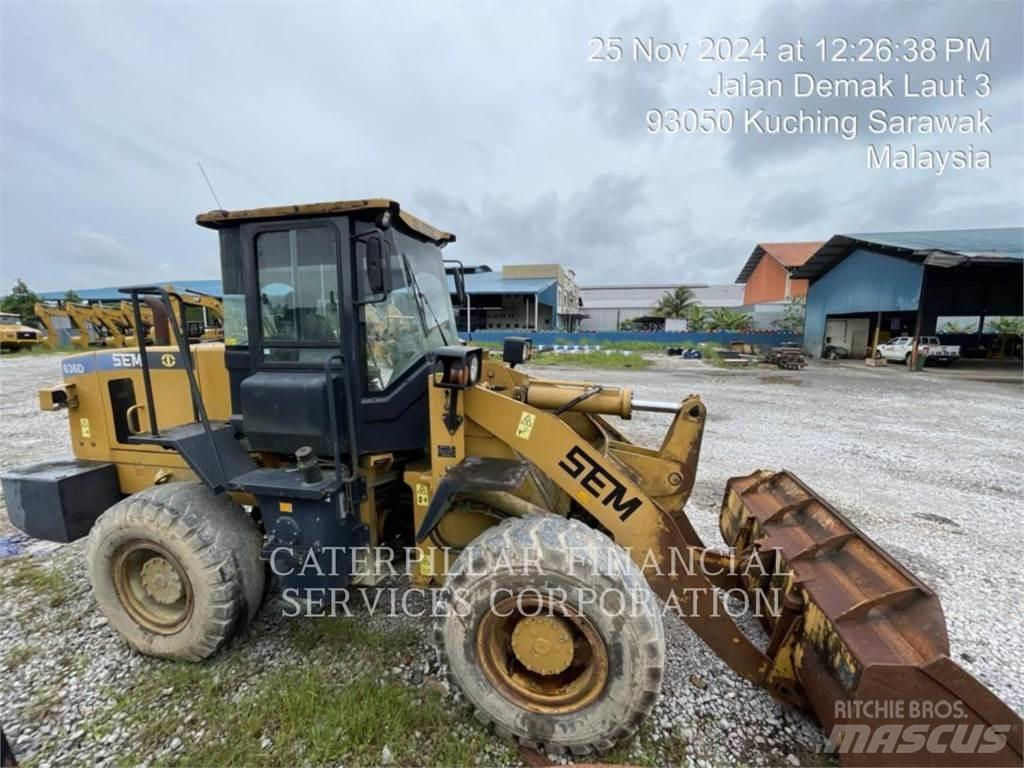 SEM MACHINERY SEM636D Rataslaadurid