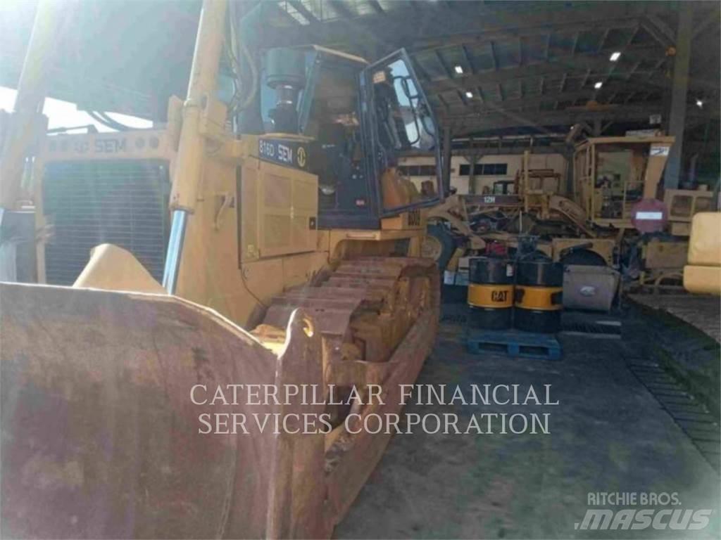 SEM MACHINERY SEM816D Buldooserid