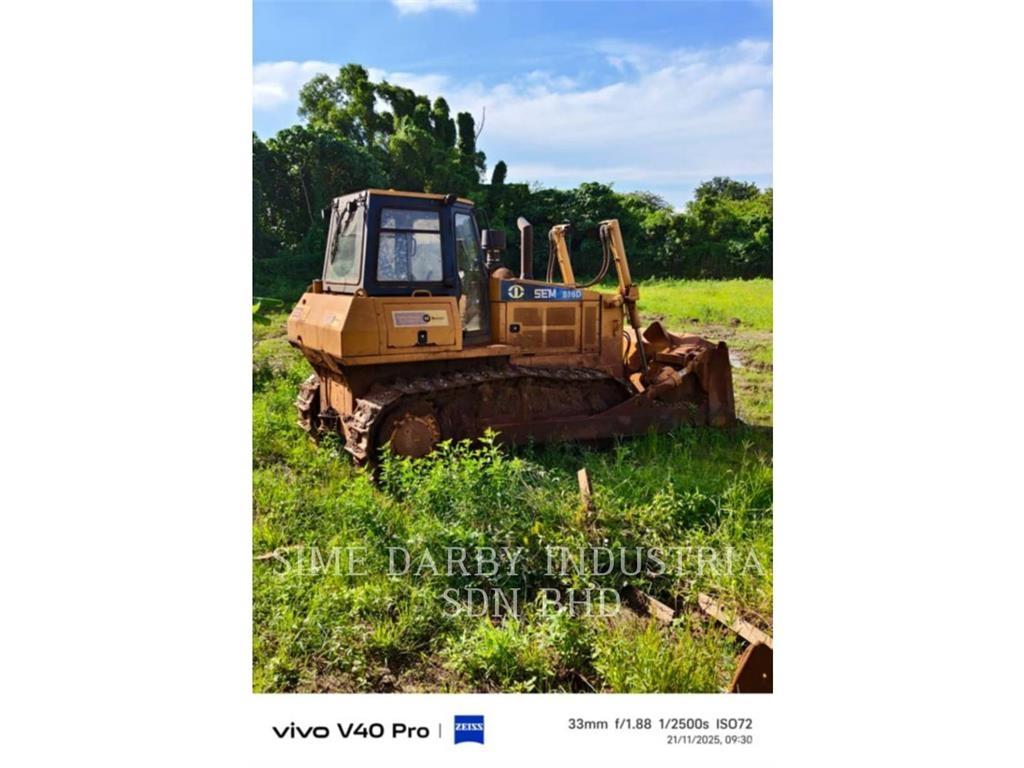 SEM MACHINERY SEM816D Buldooserid