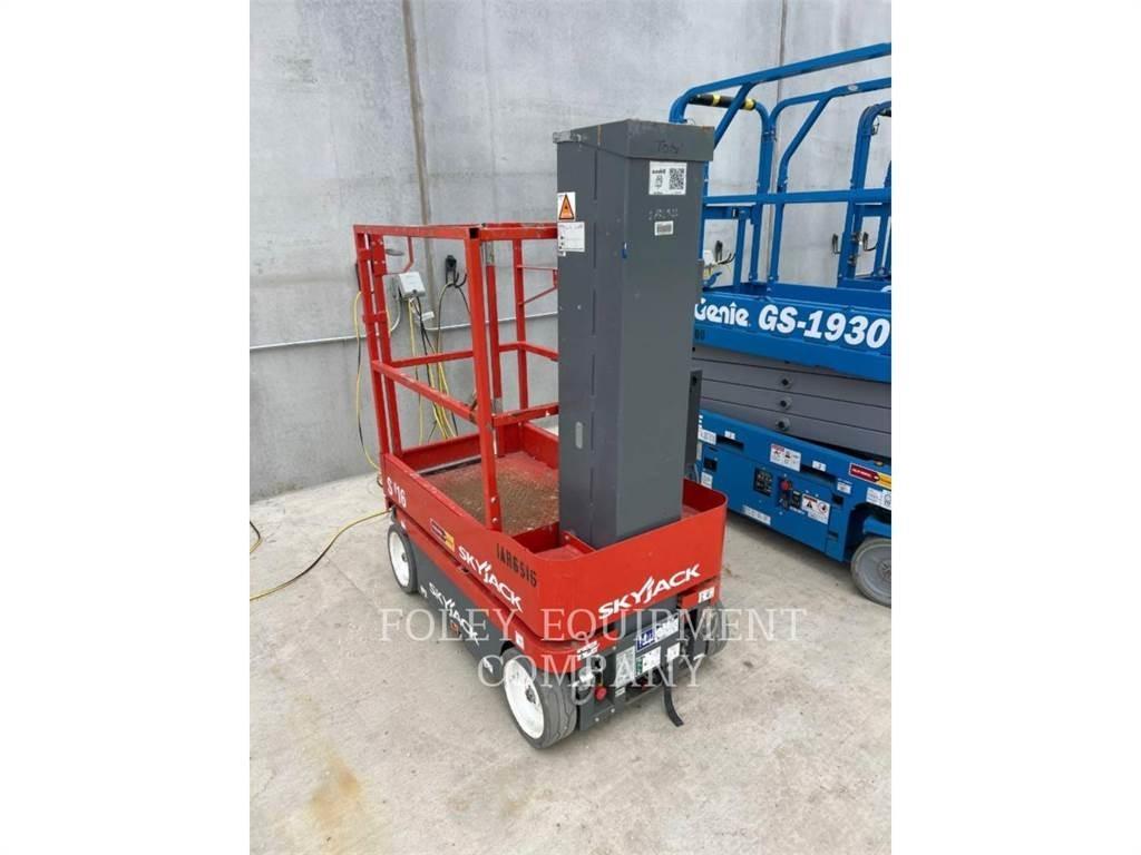 Skyjack (OBSOLETE) SJ16 Käärtõstukid