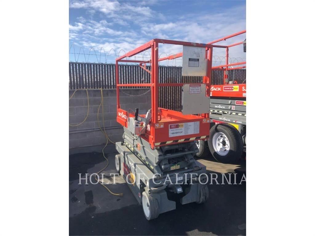Skyjack SCISSOR 19 Käärtõstukid
