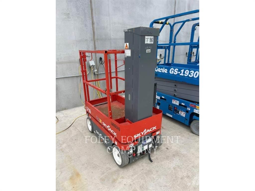 Skyjack SJ16 Käärtõstukid