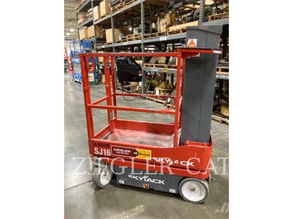 Skyjack SJ16 Käärtõstukid