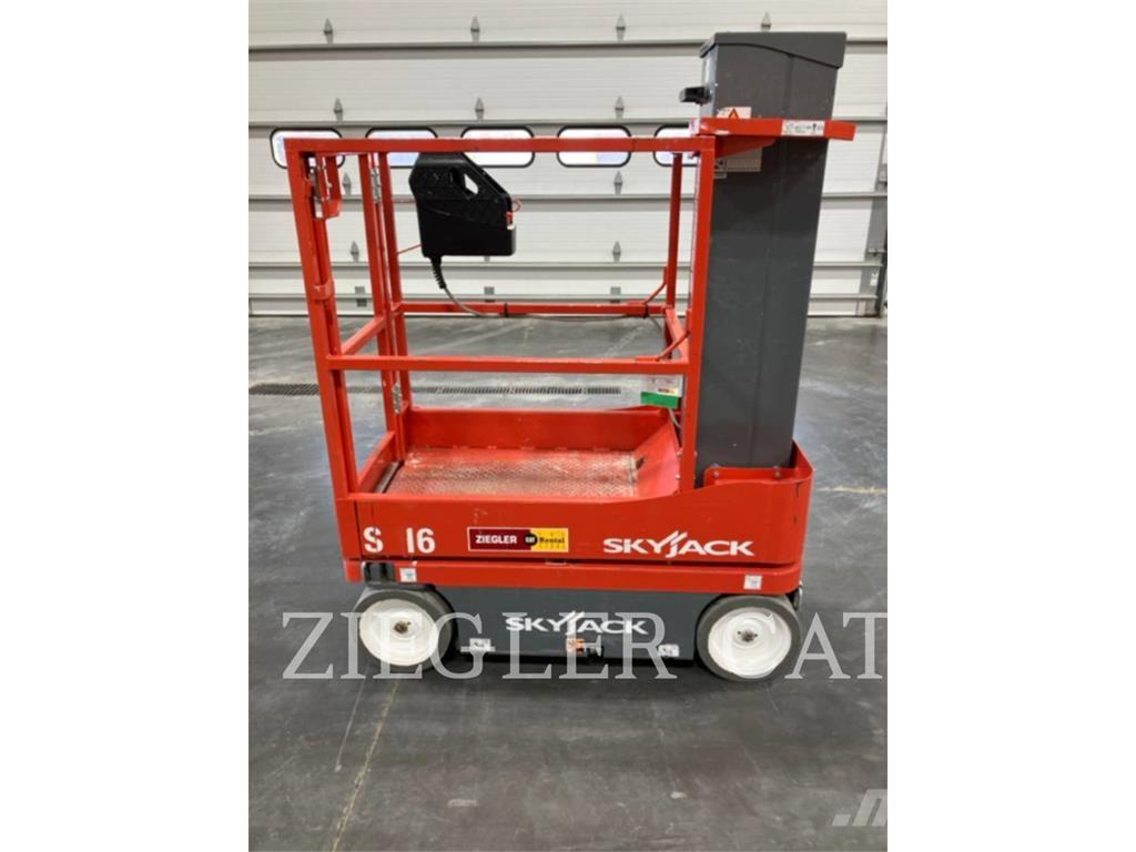Skyjack SJ16 Käärtõstukid