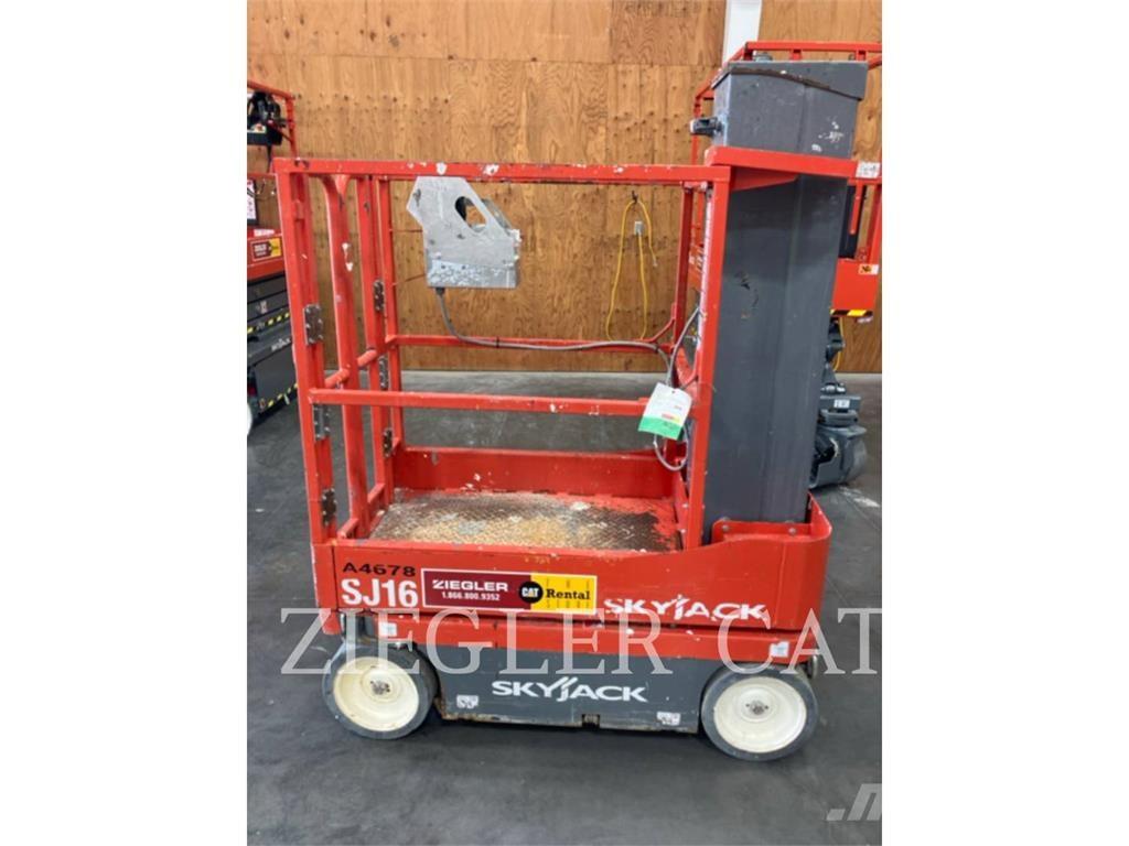 Skyjack SJ16 Käärtõstukid