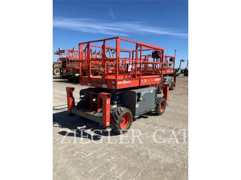 Skyjack SJ6826RT Käärtõstukid