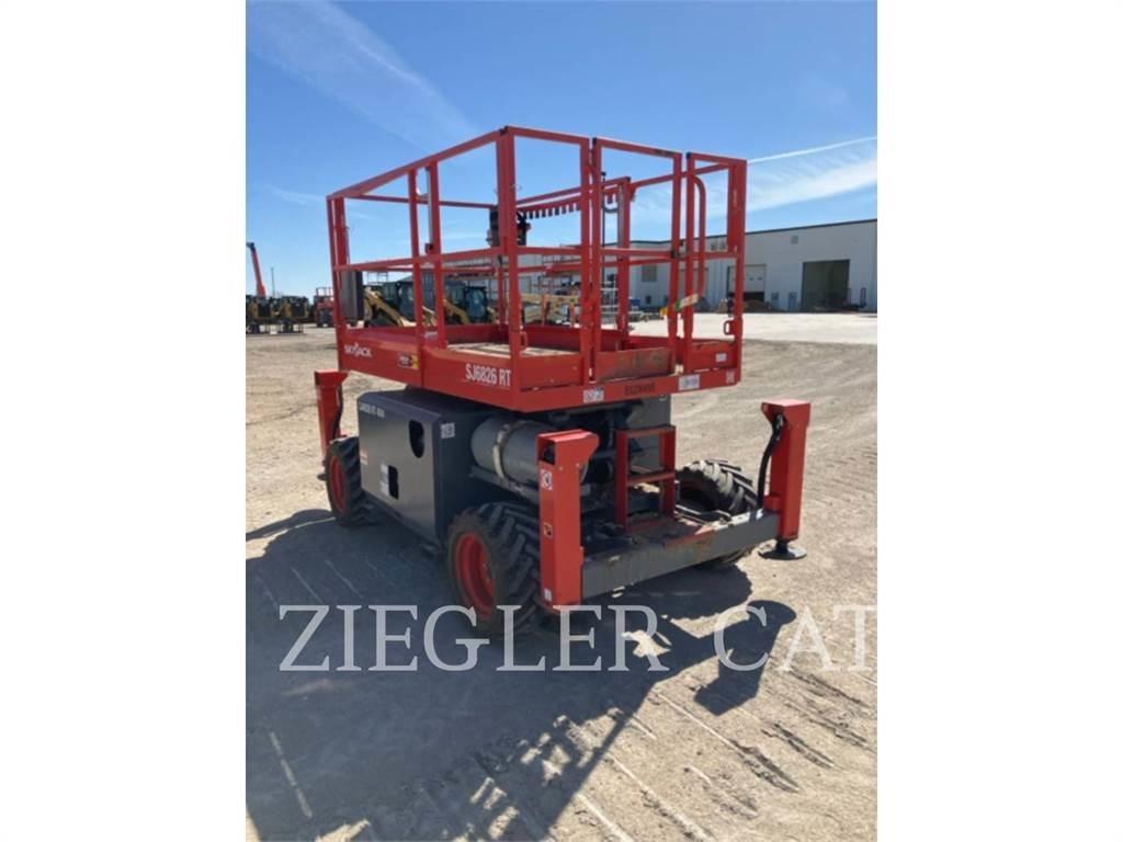 Skyjack SJ6826RT Käärtõstukid