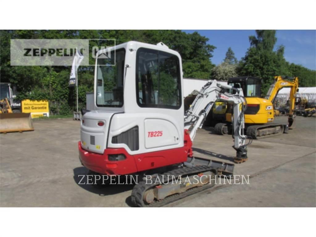 Takeuchi TB225 Roomikekskavaatorid