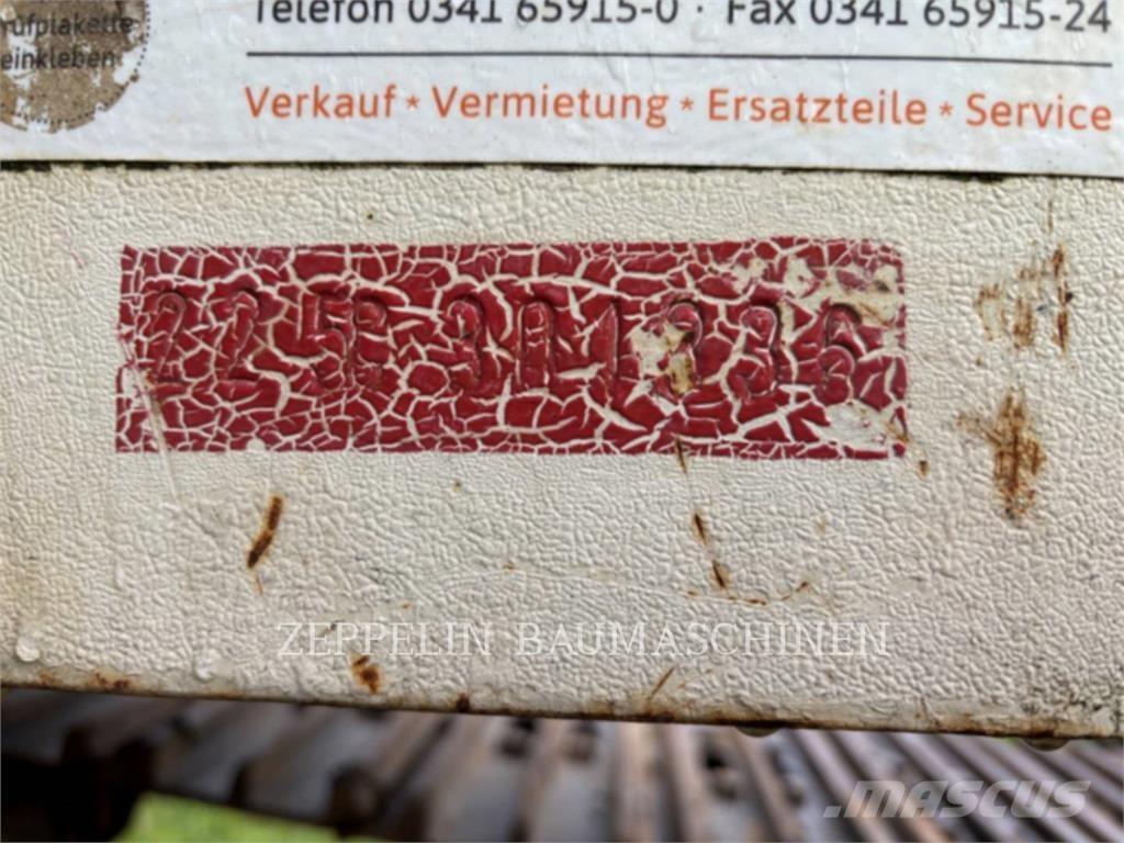 Terex TC225LC Roomikekskavaatorid