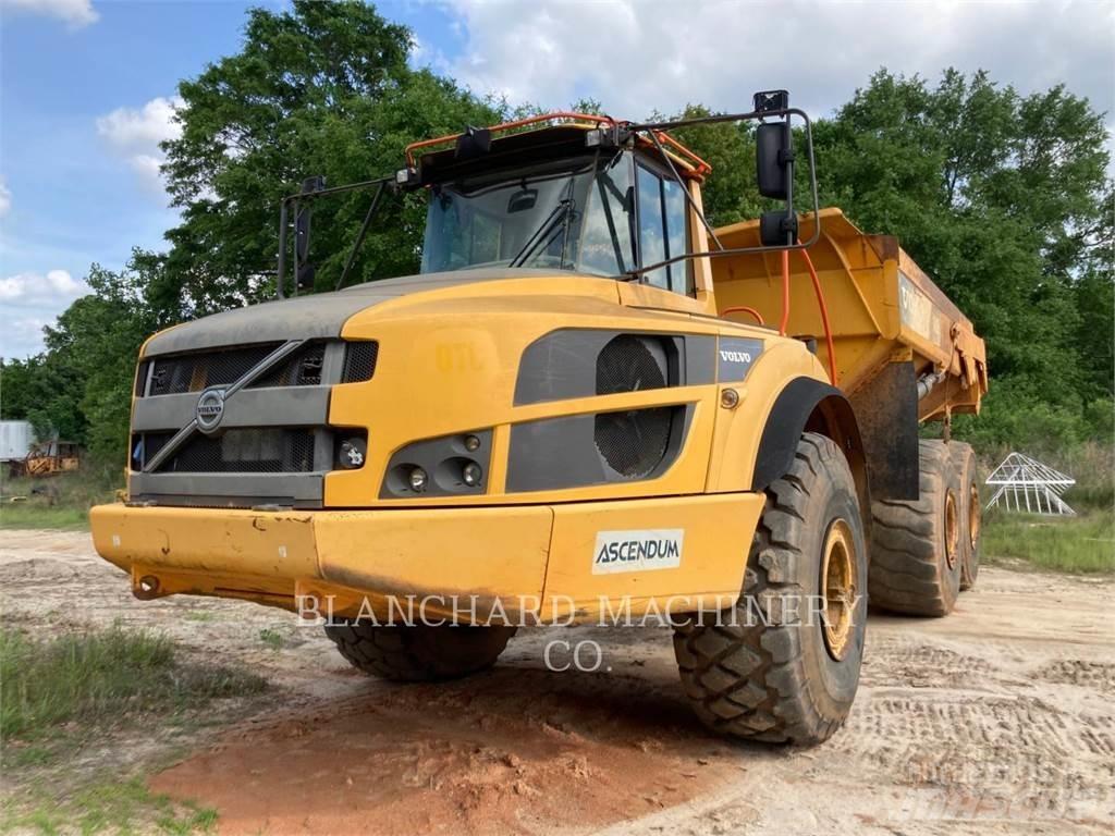 Volvo A40G Liigendraamiga pinnaseveokid