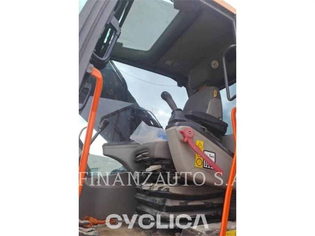 Volvo EC300DNL Roomikekskavaatorid